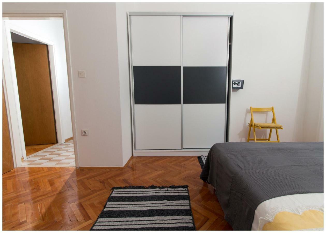 Large Apartment Between Split And Trogir Kastela Exterior photo