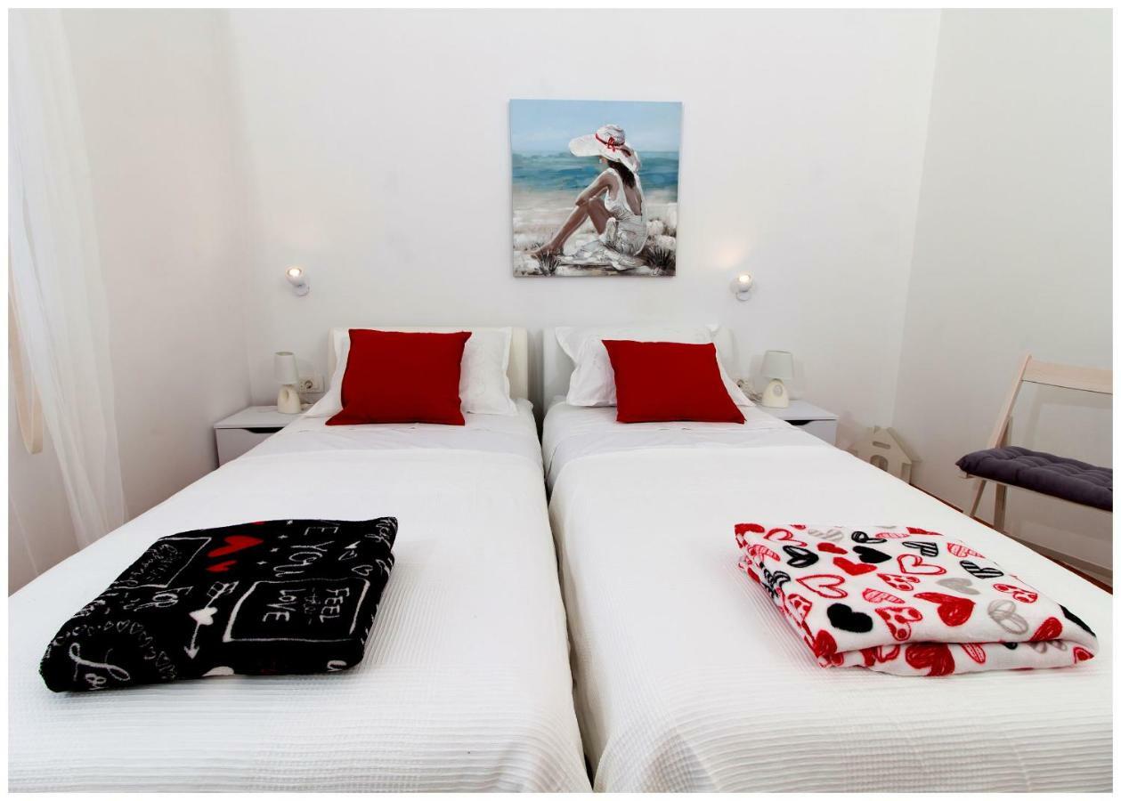 Large Apartment Between Split And Trogir Kastela Exterior photo
